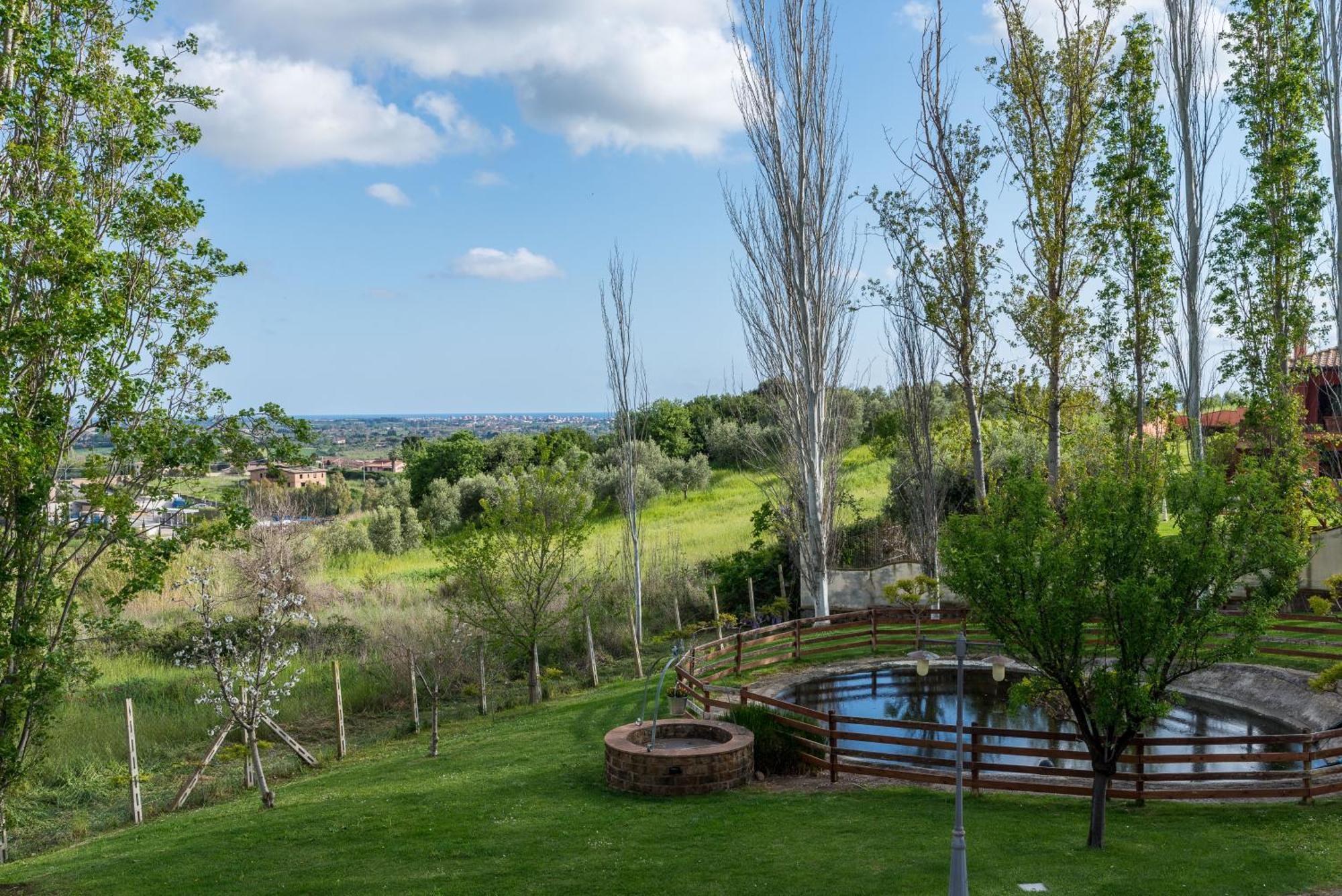 Villa Gli Eucalipti Черветере Экстерьер фото